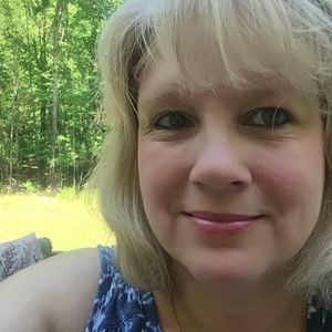 Meet your Posher, Carol